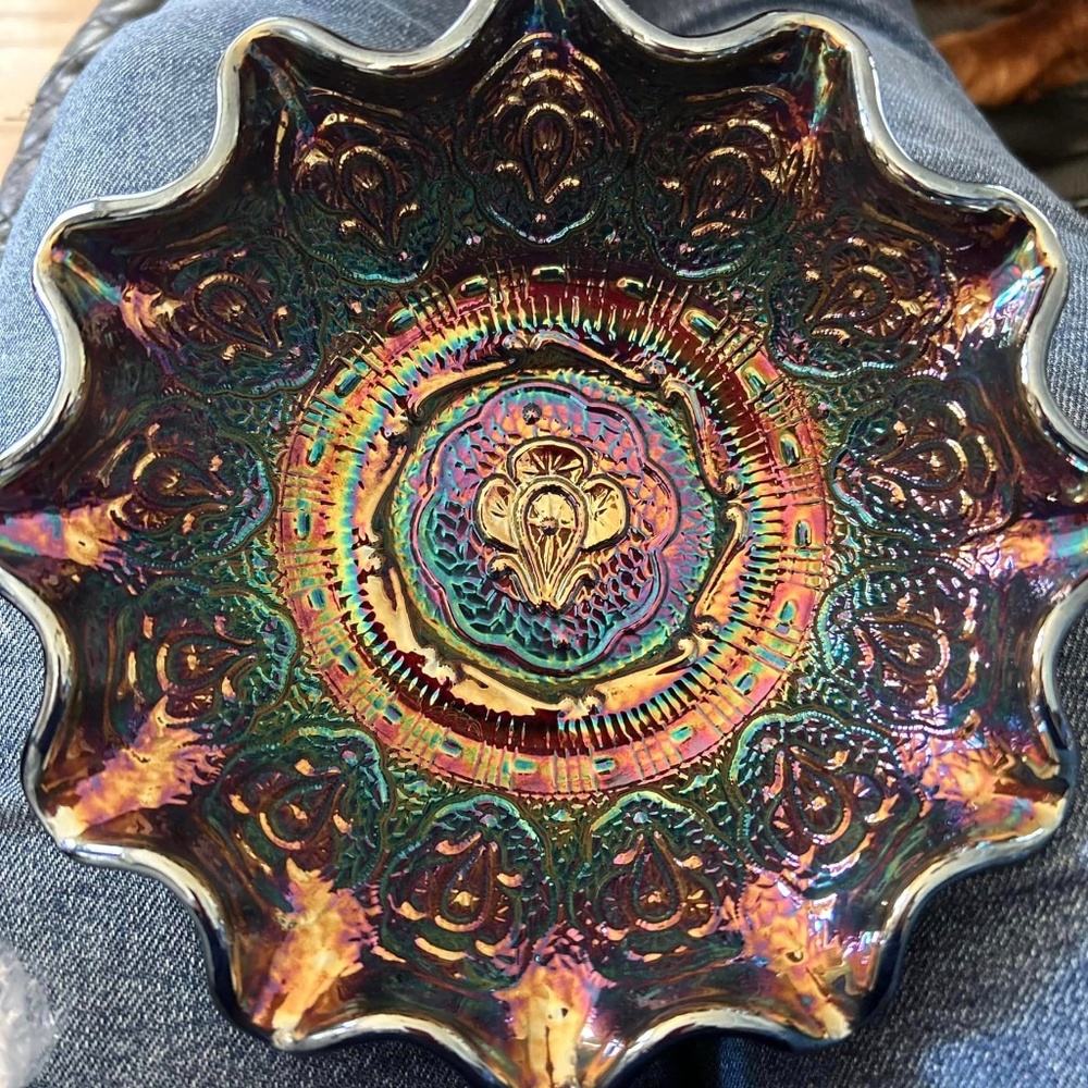 Vintage Fenton Persian Medallion Carnival Ruffled Amethyst Bowl